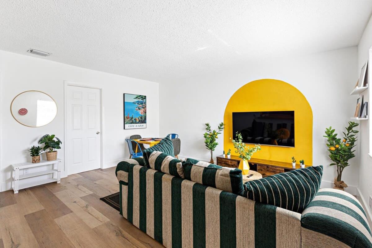 Lovely 2 Bedroom Condo In Sailboat Bend Fort Lauderdale Dış mekan fotoğraf